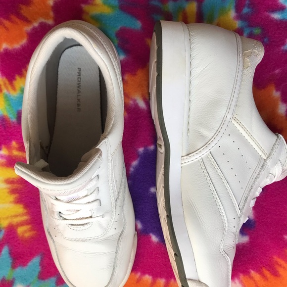 used Rockport shoes white - Picture 3 of 8